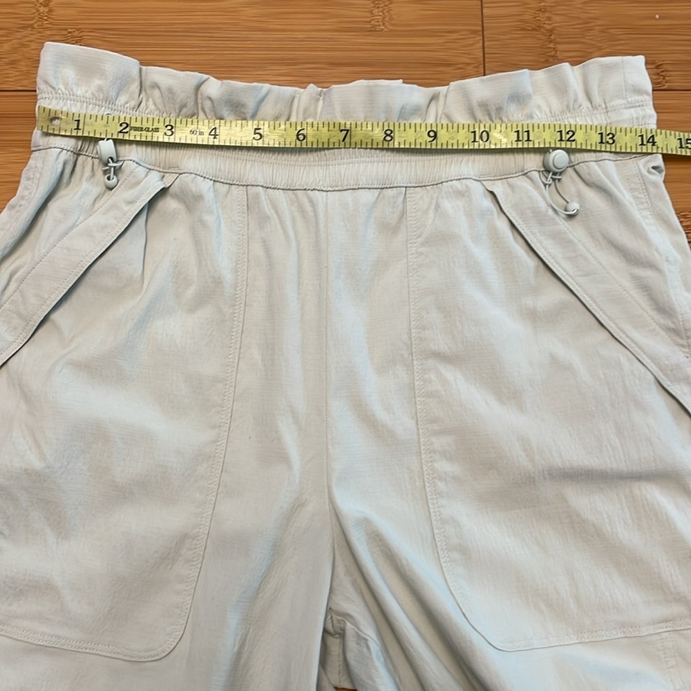 Athleta Trekkie High Rise Parachute Pant Sz 6 Mint Green Paperbag Waist Pull Up - Picture 14 of 16
